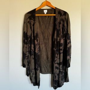 Gray and black tie dye pattern cardigan sweater women’s size xs